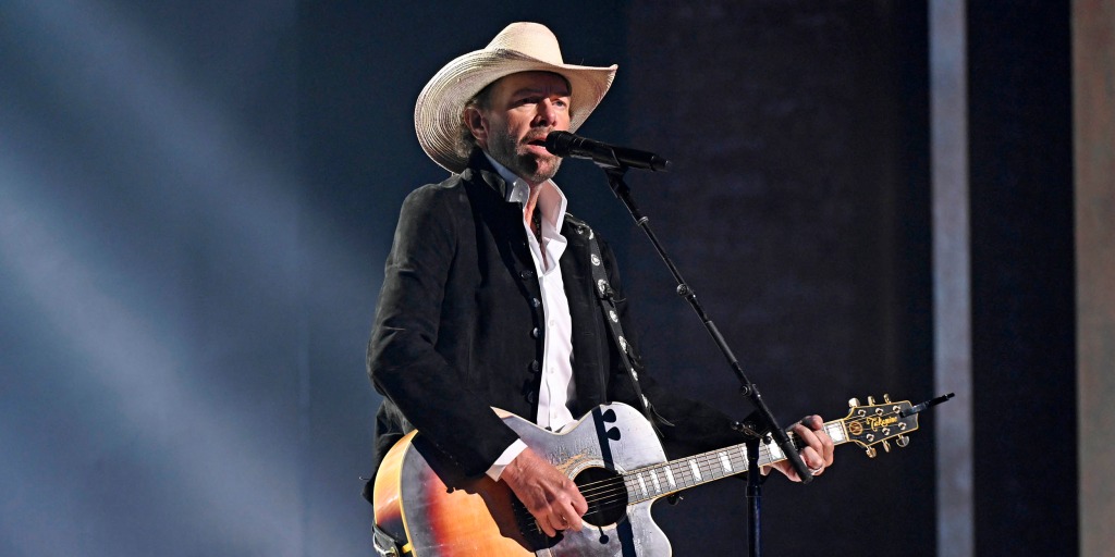 Toby Keith Last Performance: Revisit His Las Vegas Shows 2 Months Before  His Death