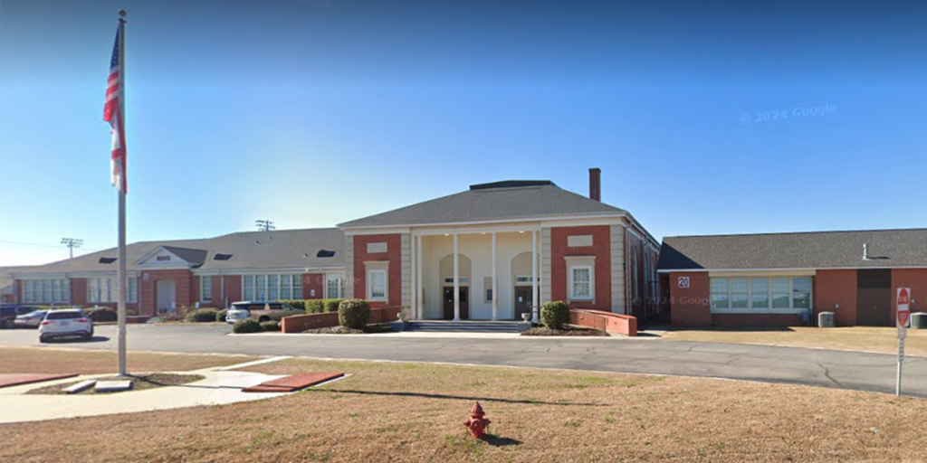 High school football player, 14, dies after ‘medical emergency’ in Alabama