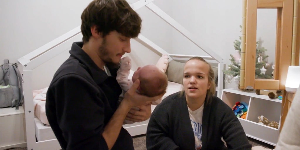 TLC's '7 Little Johnstons' Star Liz Brings Baby Leighton Home