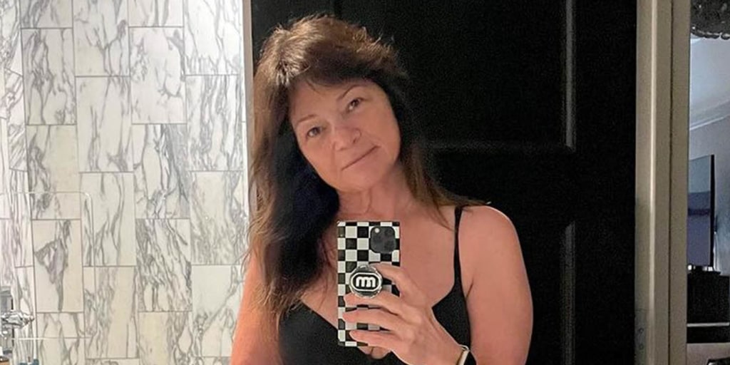 Valerie Bertinelli, 64, Shows Bare Stomach In New Underwear Selfie