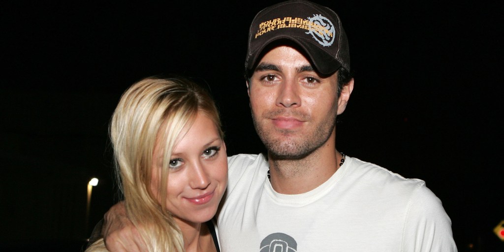 Enrique Iglesias and Anna Kournikova Announce Arrival of Baby No. 4
