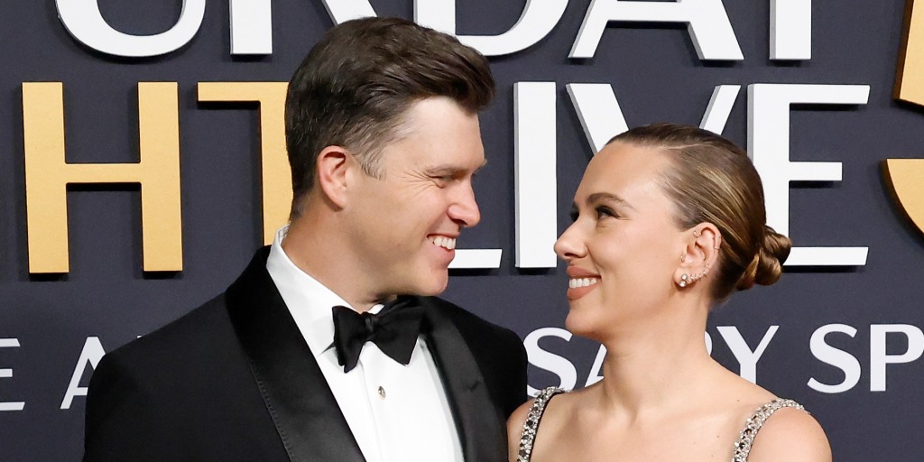 Scarlett Johansson Bailed Early on 1st Date with Colin Jost: 'I Panicked'