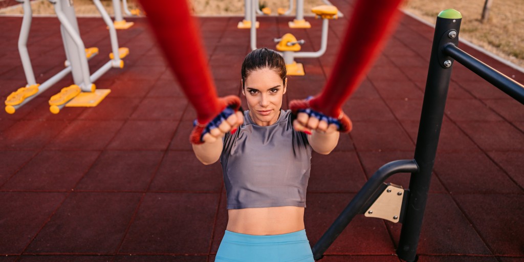 Push-Pull Workout Guide: 19 Moves to Add to Your Routine, From Experts Push-Pull Workout Guide: 19 Moves to Add to Your Routine, From Experts
