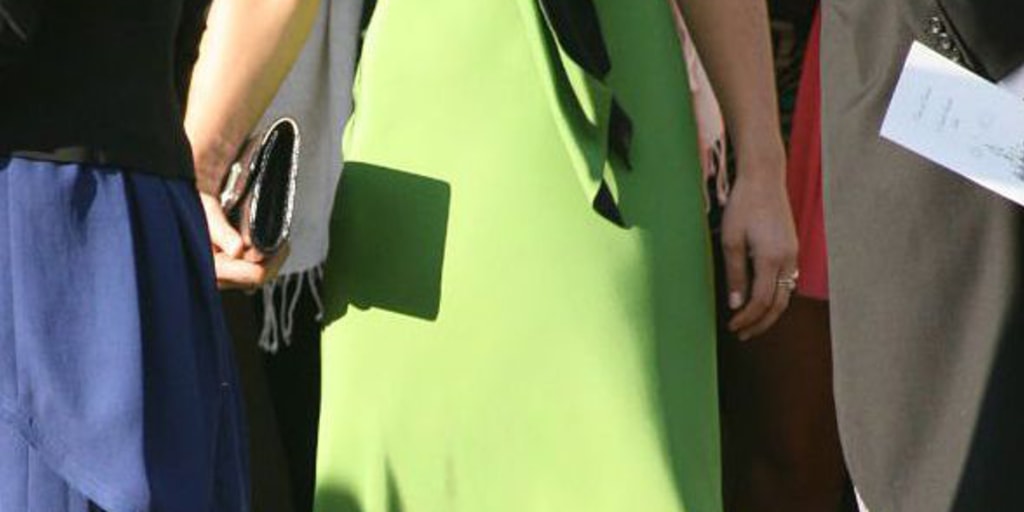 Was Pippa's green dress a wedding fashion faux pas? Was Pippa's green dress a wedding fashion faux pas?