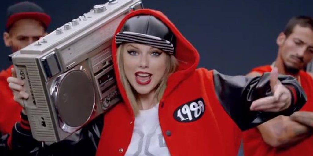 1D274906599532-140818-taylor-