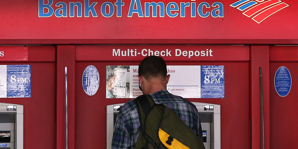 4 ways to never pay atm fees ever again