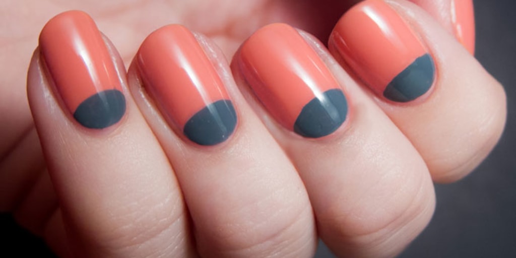 40+ Examples Of Grey & Silver Nails For A Cool Manicure |