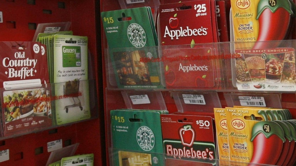 The Best and Absolute Worst Gift Cards To Buy for the Holidays