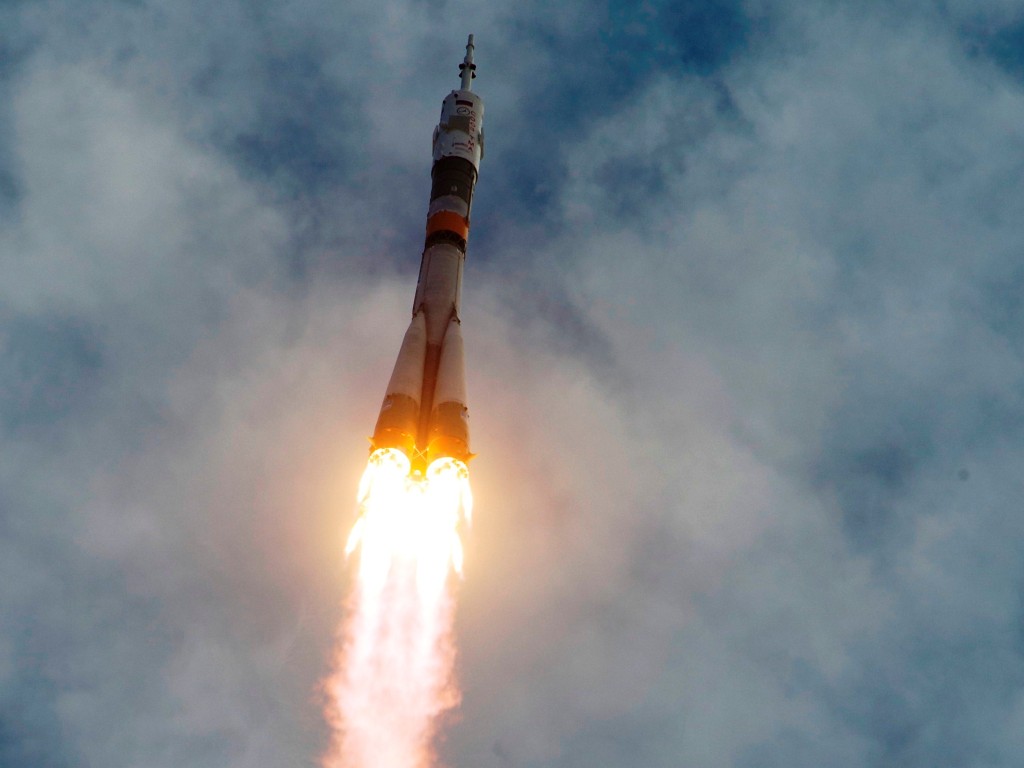 120714-space-soyuz-820p.jpg