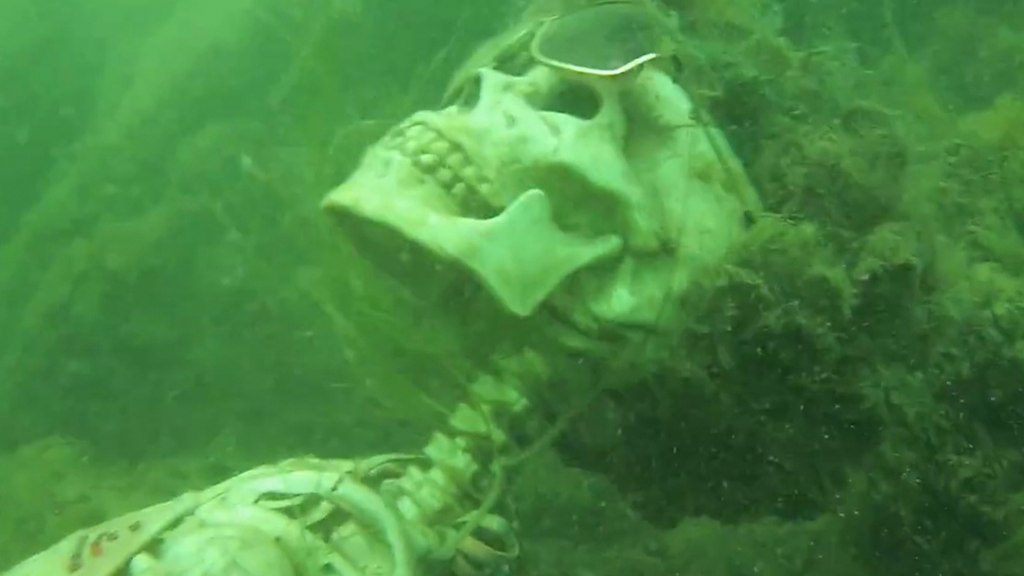 Underwater Skeleton Party Found By Sheriff's Department