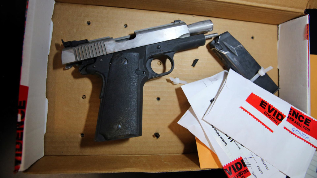 how to find out who a gun is registered to - Ilustrasi 3