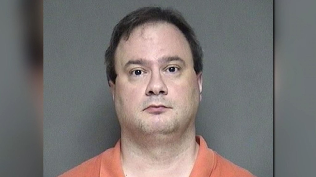 Porn Gay Porn Blackmail - Minnesota man charged in porn blackmail scheme