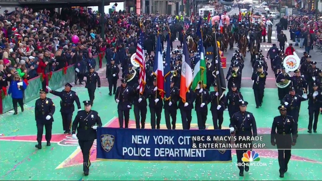 Silver Star Officers perform in Macy's Thanksgiving Parade – The Dispatch
