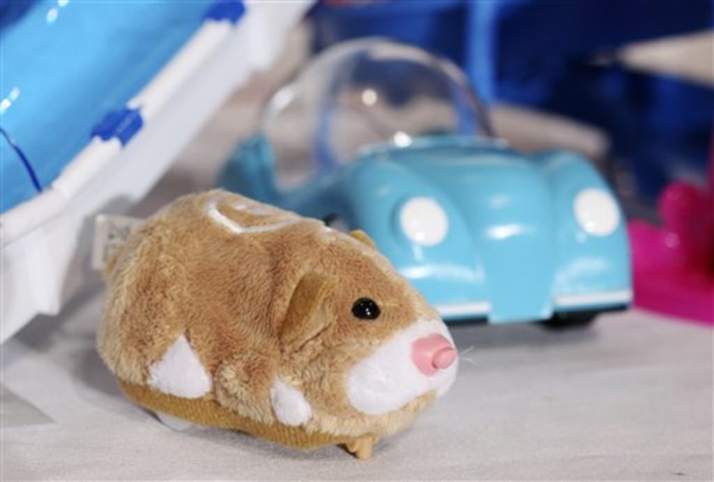 A toy hamster, holiday sales and the economy