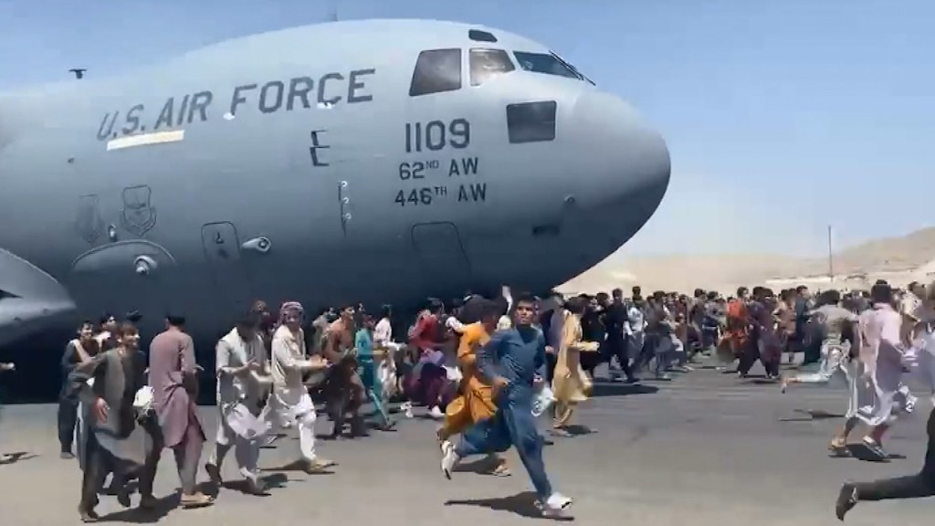 WATCH: Seven People Killed as Afghan Civilians Cling to U.S. Air Force Plane as It Takes Off in Kabul