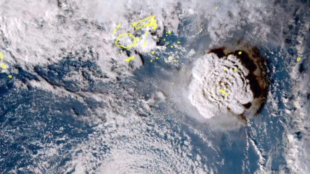 Giant Pacific volcano sparking tsunami captured in satellite pictures