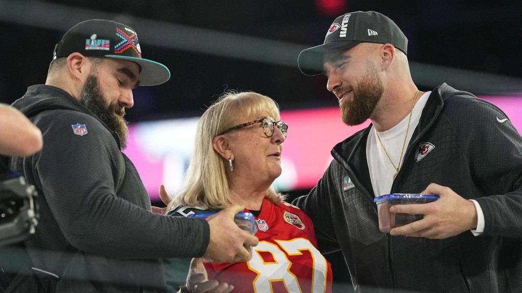 Cheering for My Kids Never Gets Old”: Patrick Mahomes Mom Posts Emotional  Note Ahead of Super Sunday - EssentiallySports