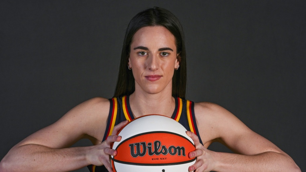 Foul against Caitlin Clark causes WNBA controversy