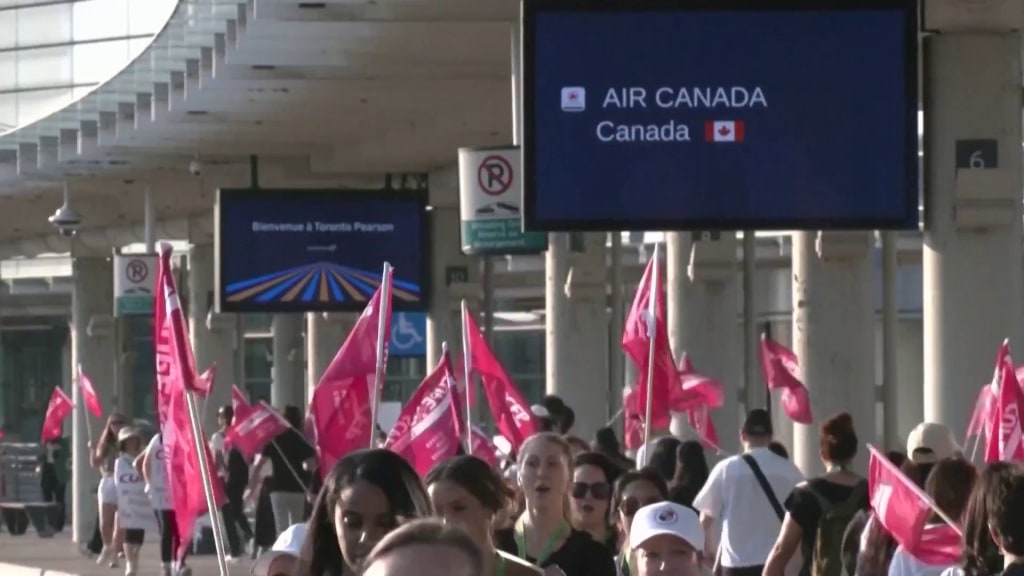 Air Canada Workers Defy Government Order to Return to Work