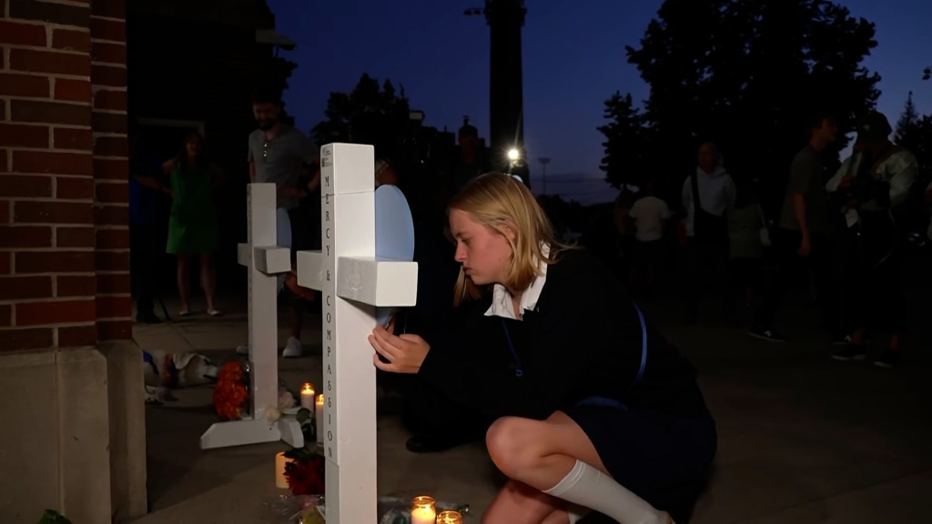 Minneapolis community honors Annunciation Catholic School victims at prayer service