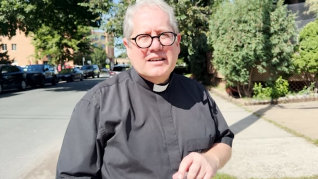 Priest came to Annunciation Church to comfort families after shooting