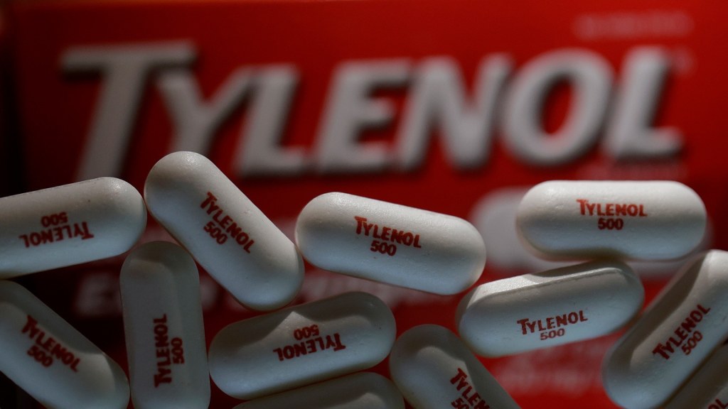 Doctors Raise Alarms After Trump Admin Links Autism to Tylenol