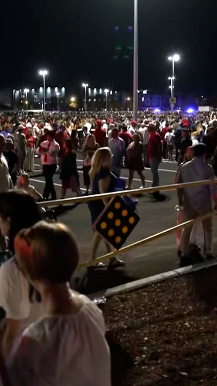 Lines form early outside of Charlie Kirk's memorial