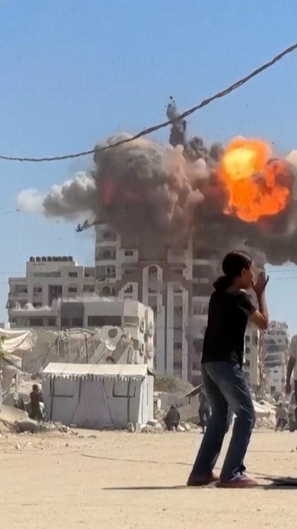 Israeli strike hits Gaza City building