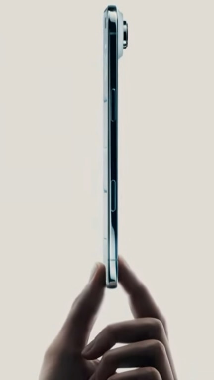 Apple unveils new iPhone models