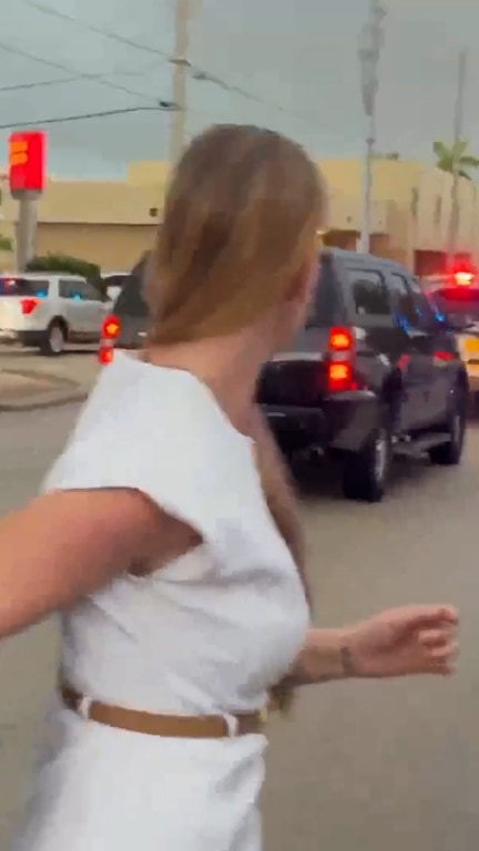 Ryan Routh's daughter shouts after his vehicle