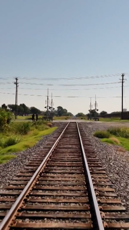 Tesla's self-driving mode may struggle near railroads