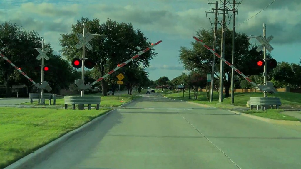 Videos supposedly show Teslas failing to stop at railroad crossings in self-driving mode