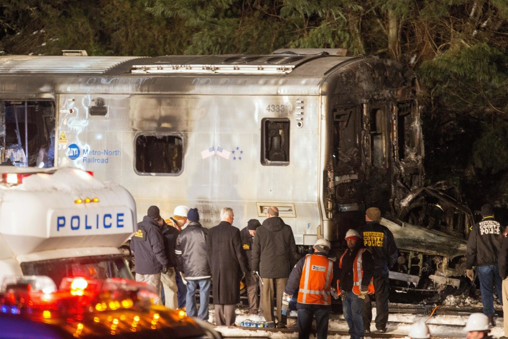 Metro North Train Crash New Yorker Vorortzug Rammt Jeep: Sieben Tote