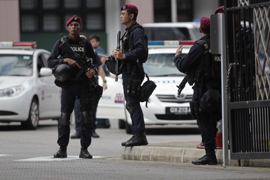 Наказание в сингапуре за вождение - 85 фото