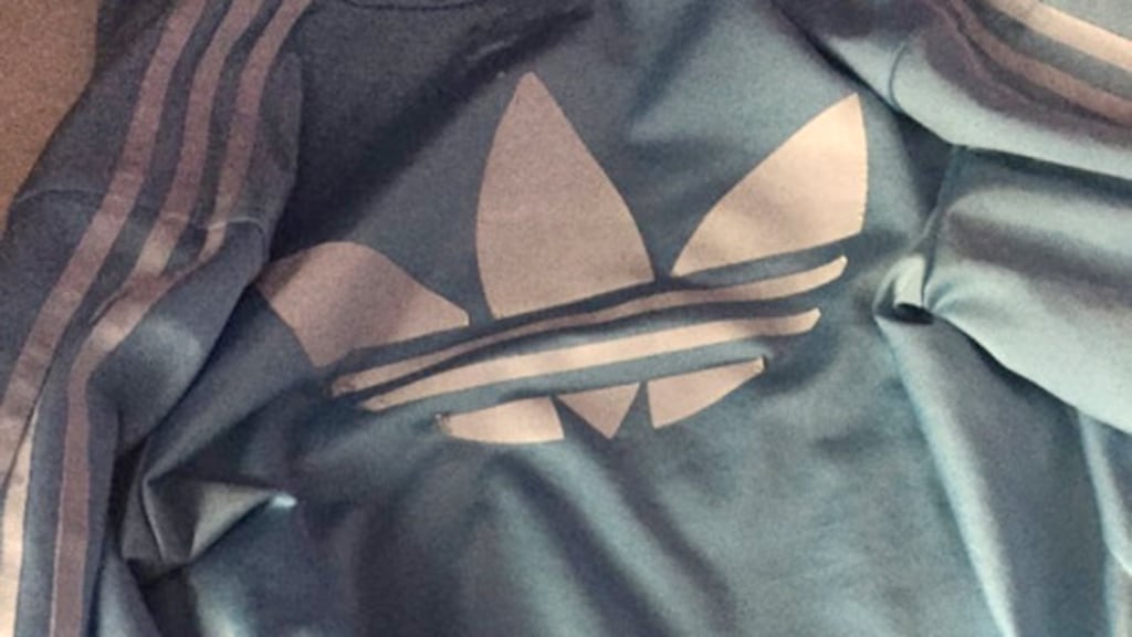 adidas jacket colour trick