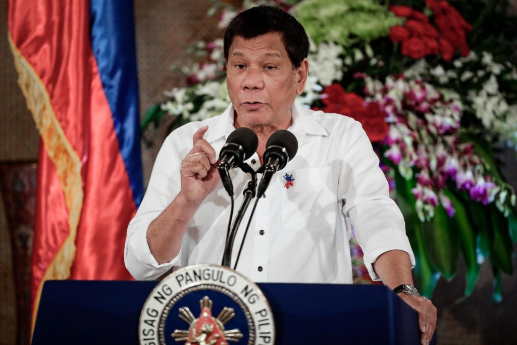 Philippine President Duterte Calls U.S. 'Lousy' and Vows to Never Visit