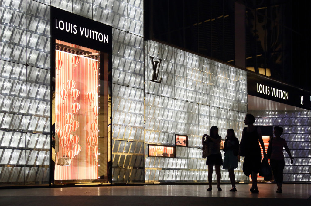 pooey Puitton' Toy Purse Maker Is Suing Louis Vuitton