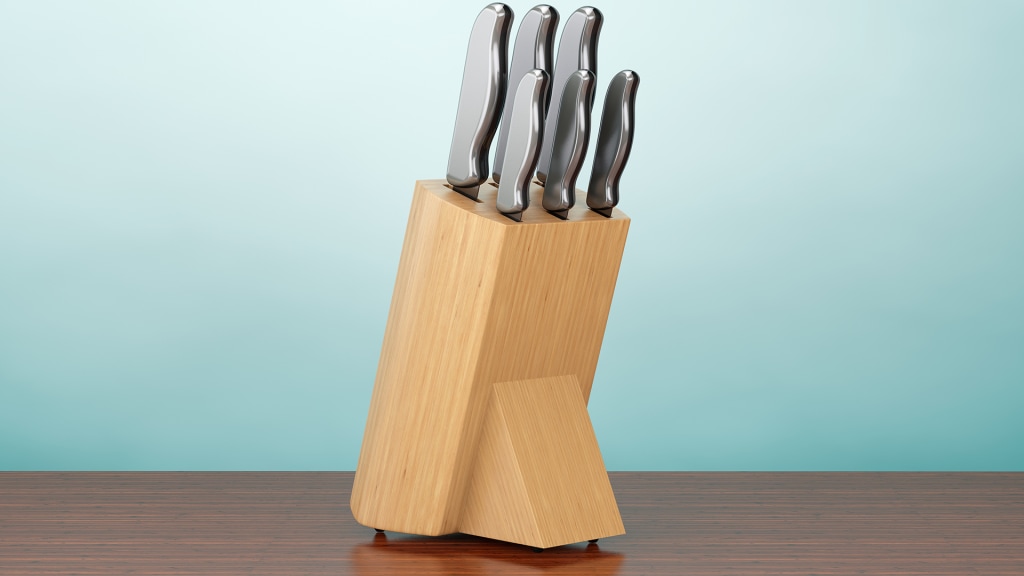 How to Make a Solid Wood Knife Block / and Throw Knives 