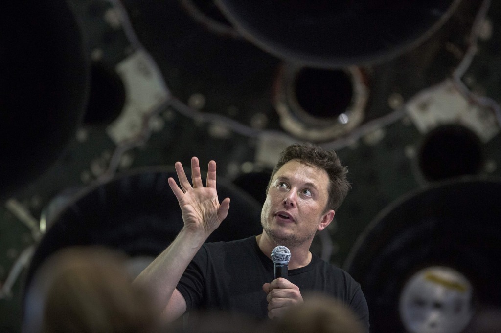 Elon Musk confirms he already uploaded his brain to a cloud, he