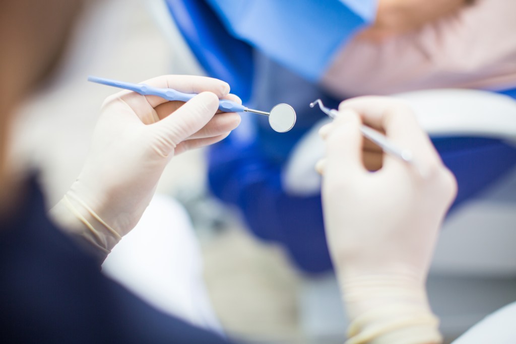 Dentists Extract New Fee From Patients To Keep Up With Rising Covid-19 Costs