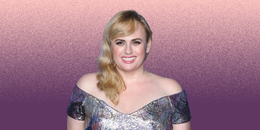 rebel wilson purple dress Rebel Wilson Summons Inner Spice Girl in Beat Battle Challenge