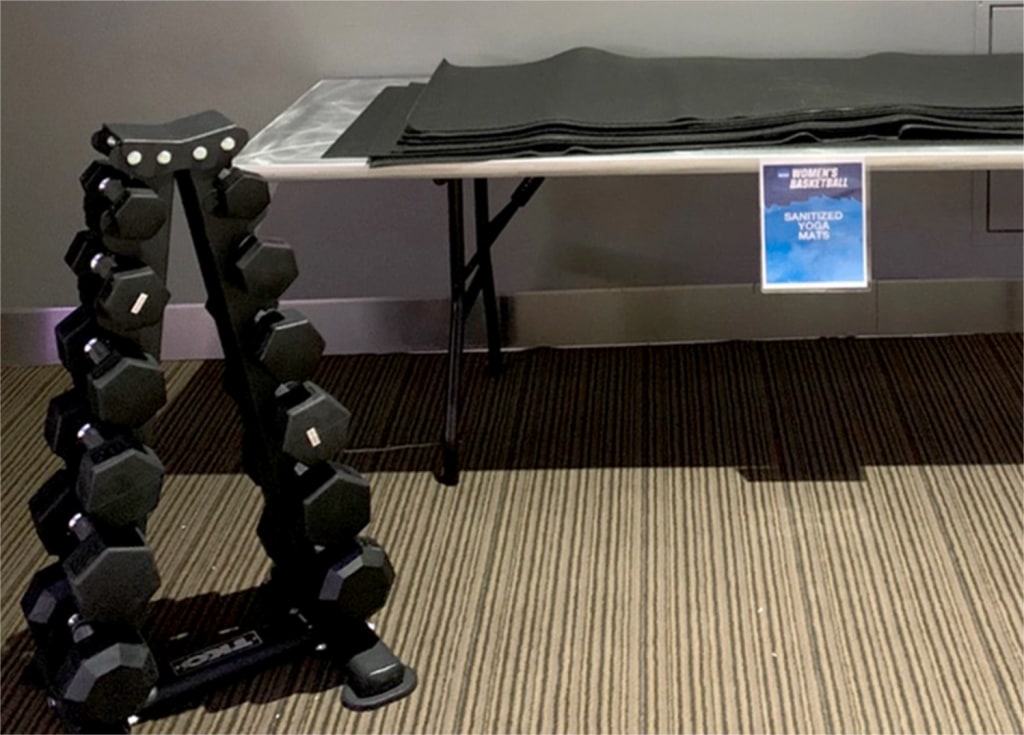 Women's march madness final Clearance