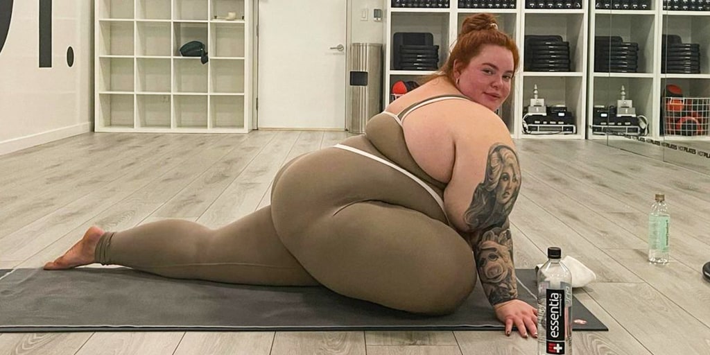 Plus-size model Tess Holliday blasts critics who call her unhealthy by  sharing gruelling workout videos