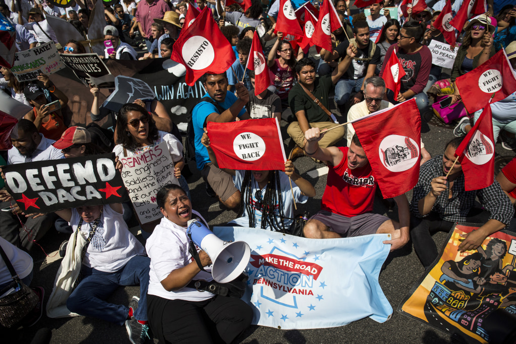 nbcnews.com - Nicole Acevedo - Dreamers on verge of getting DACA are left hanging after latest court ruling
