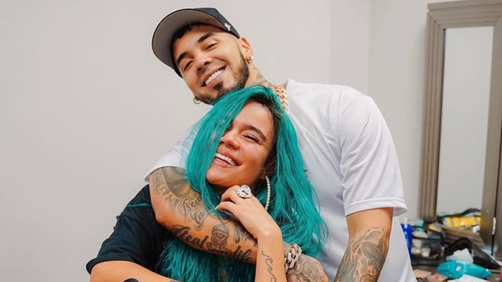 Anuel AA explica por qué sorprendió a Karol G en uno de sus shows