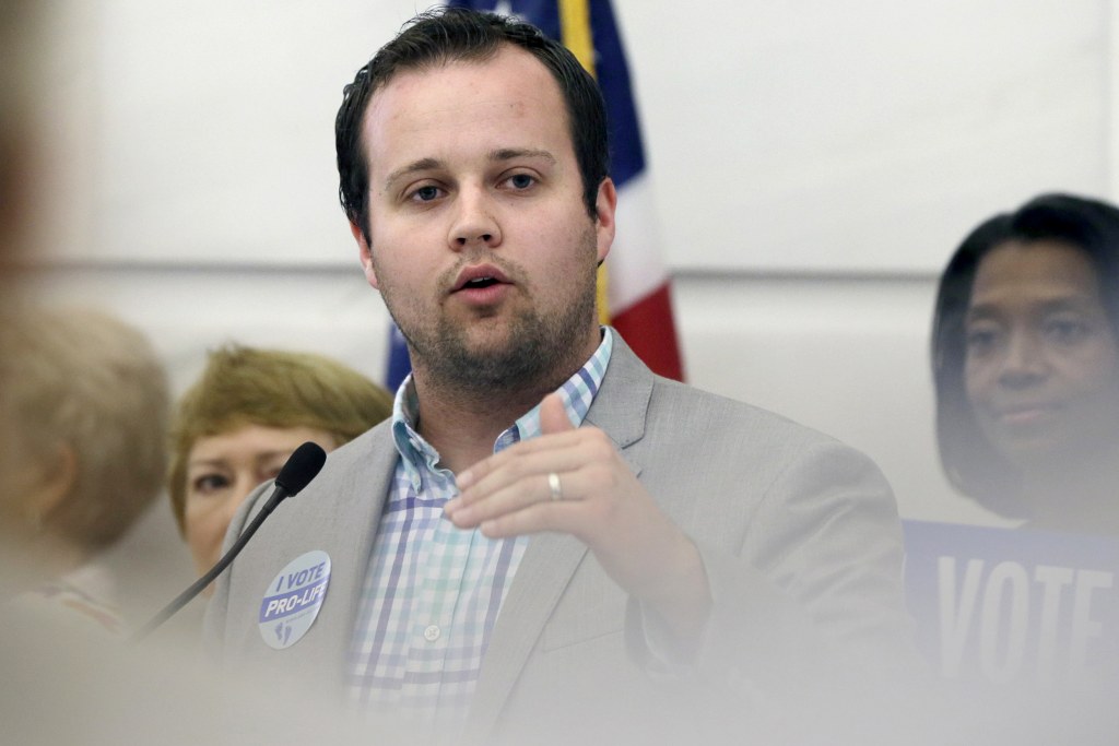 Josh Duggar sentenced to more than 12 years in prison in child sex abuse image case