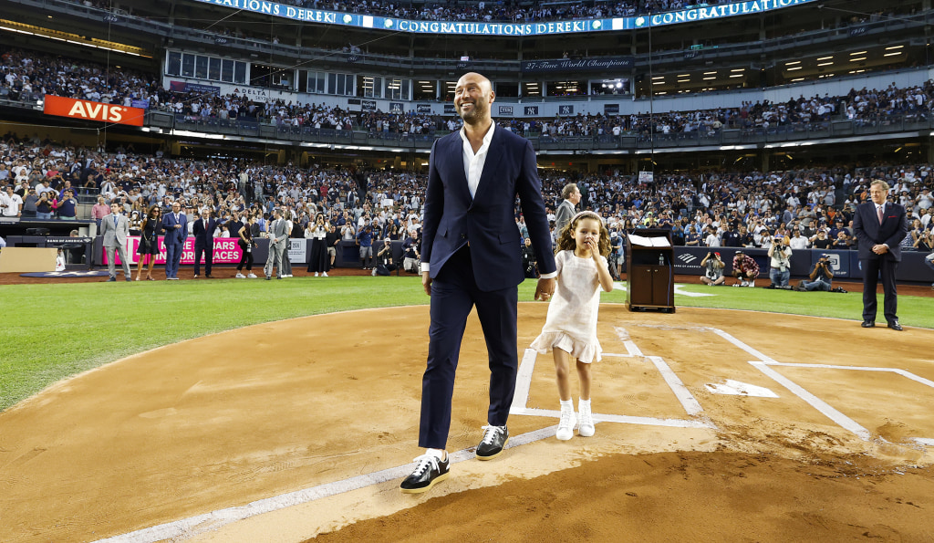 Guy helps out kid with derek jeter baseball｜TikTok Search