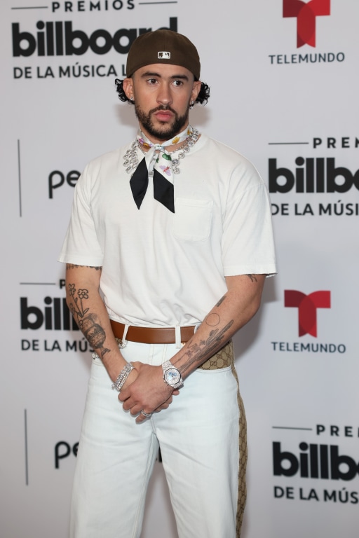 The reason Bad Bunny had to wear a wig for the past two months: See pics