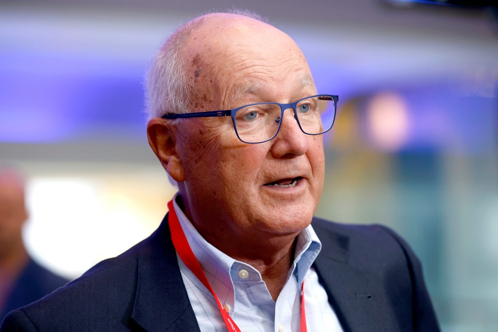 pete hoekstra net worth