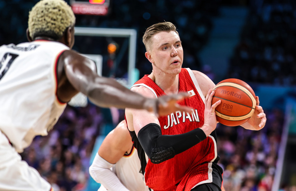 How Josh Hawkinson, the sole white guy on Team Japan's Olympic